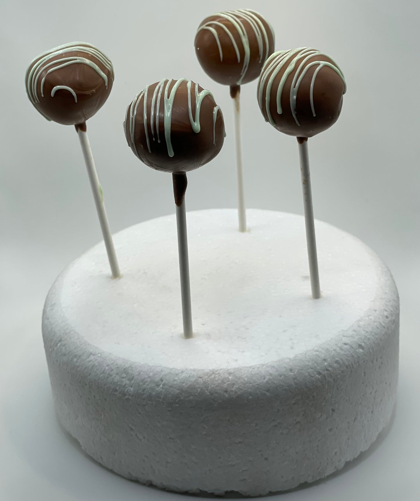 Chocolate Mint Schnapps Cake Pop