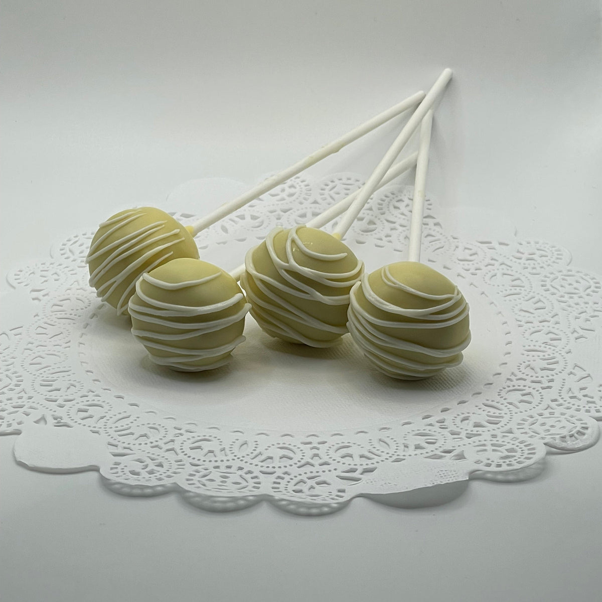 Lemon Vodka Cake Pop
